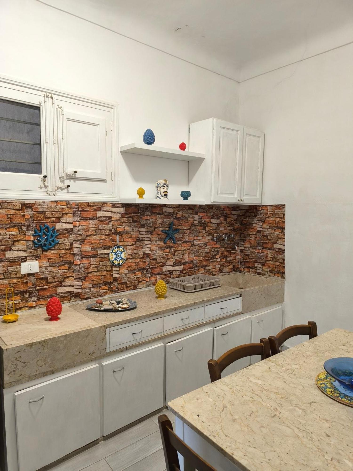 Casa Di Nick Leilighet Trapani Eksteriør bilde